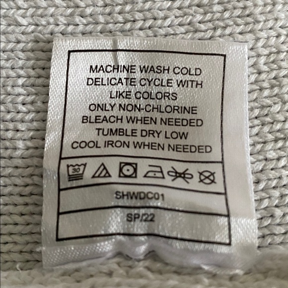 Quince 100% Organic Cotton Cropped Cardigan Faux Tortoise Buttons Size Medium - Picture 14 of 16